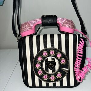 Retro phone bag